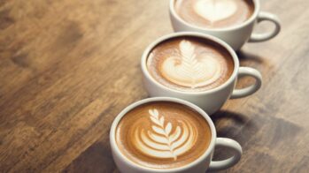 Kavos istorija: kaip gimė cappuccino, latte ir kitos mėgstamos kavos rūšys?